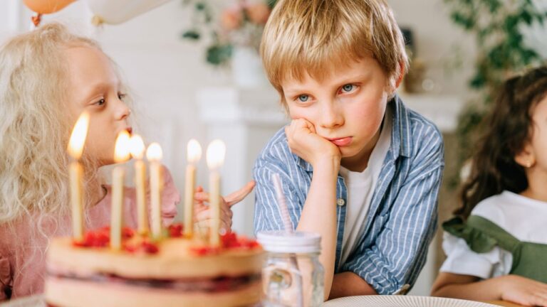 My New Vegan Wife Tried to Sneak a ‘Weird’ Cake into Our 5-Year-Old’s Party. I Called Her Extremely Selfish.