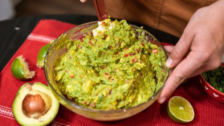 I Faked a Severe Onion Allergy for Fresh Guac. The Manager Drove Me to the ER and It Cost Me $500.