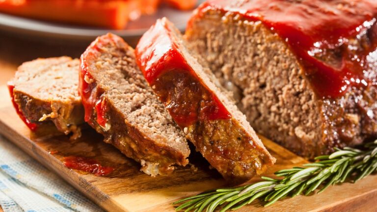 Mom Fed Her Son’s 13-Year-Old Vegan Friend Meatloaf After He Confessed He ‘Usually Eats Meat at School.’ Parents Fumed.