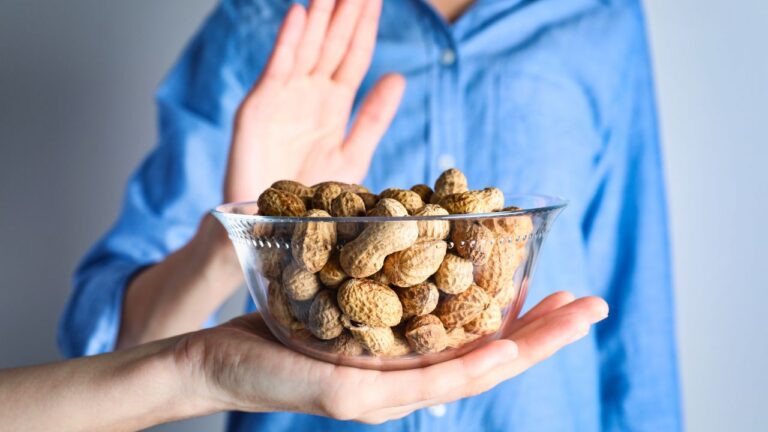 Boyfriend Panicked When His Allergic Fiancée Ate Peanuts. He Saved Her, Only to Learn the Allergy Was Fake.