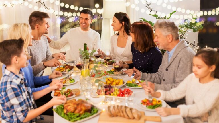 I Took My Niece to Dinner After Her Parents Ignored Her Success. My Sister Says Her Ivy-League Twin Son ‘Deserved It More.’