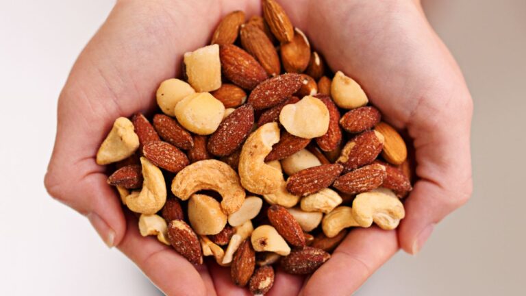 My Boyfriend Outgrew His Severe Nut Allergy. Now His Mother Is Furious and He Wants Us to Keep Lying.