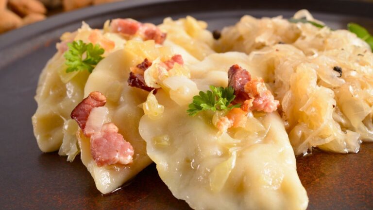 My Wife Refuses to Attend My Grieving Mother’s Traditional Polish Dinner. She Thinks the Optional Dress Code Is ‘Rude.’