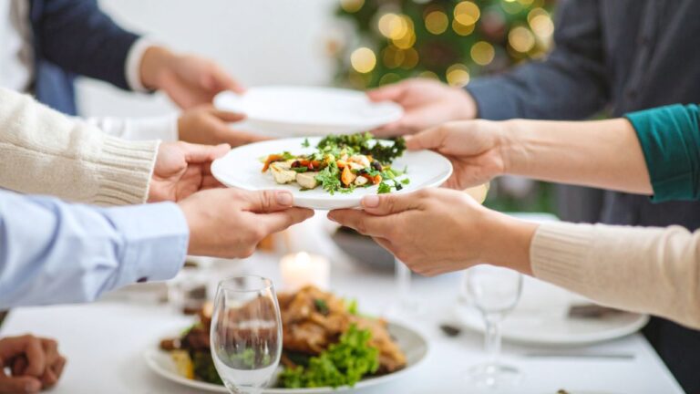 My 30-Year-Old Husband Refused to Plate His Own Food. So He Ordered Takeout to My Aunt’s House And Weaponized My Grandmother.