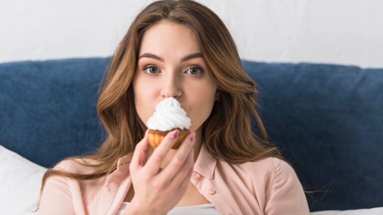 My Boyfriend’s Family Took All 10 of My Gluten-Free Cakes at a Wedding and Then Demanded I Apologize