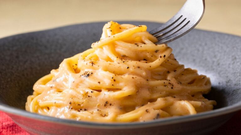 Chef Microwaved a Customer’s Carbonara Out of Frustration. She Called It the Best Ever.