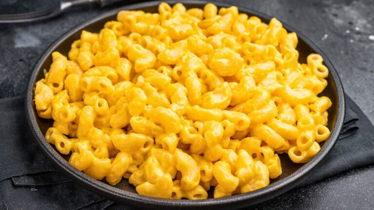 I Needed Gruyère For Mac And Cheese, But One Woman Treated The Cheese Case Like Her Property