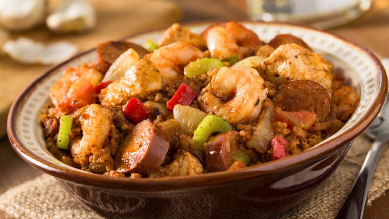 My Mom’s Special Jambalaya Sat On The Stove For 17 Hours, And I Refused To Feed It To My Kids