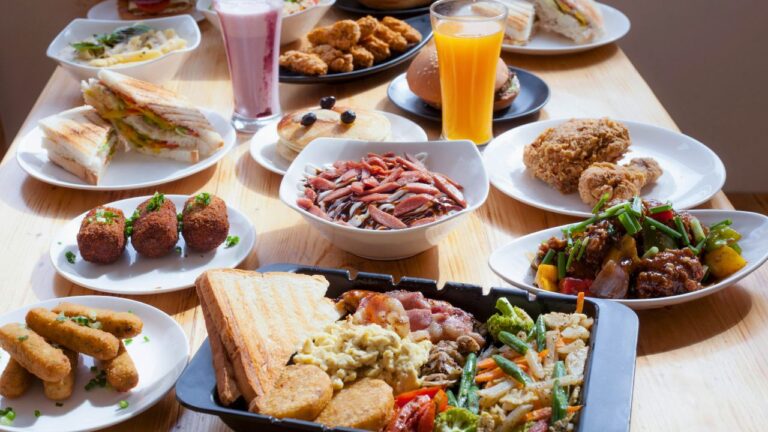 Friends Are Livid After I Refused to Pay $40 for Dinner Because I Knew I’d Hate the Food