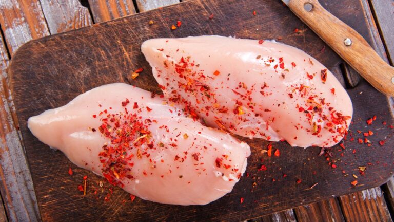 My New Neighbor Invited Me To Dinner, Then Served Pink Chicken She Cooked In The Microwave