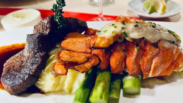 SIL Ordered Surf and Turf With Extra Lobster Tails on My Gift Card then Raged When I Asked Her to Pay