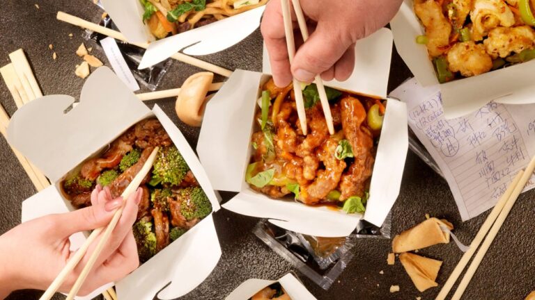 My Wife Refuses to Order Her Own Takeout, Eats My Entire Meal, then Calls Me an ‘Ogre’ for Demanding Boundaries