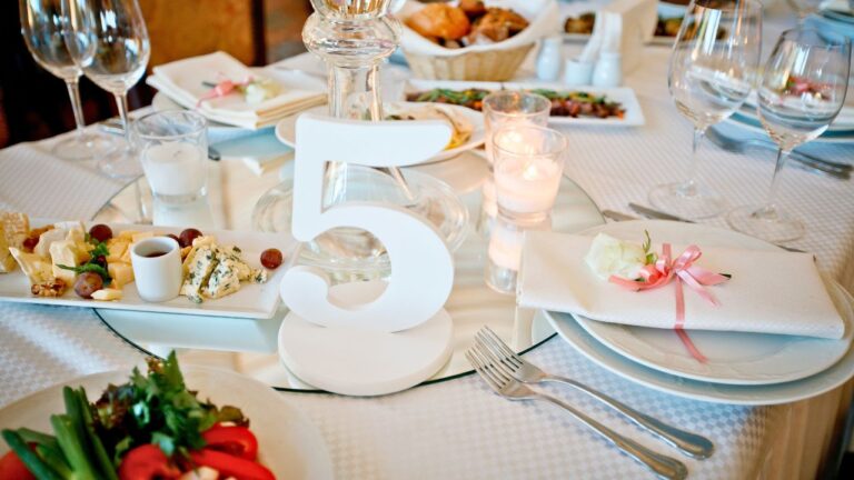 Half of Guests Walked Out of Wedding Before Cake After Finding Out Reception Was ‘Dry’