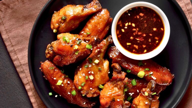 After Cooking Around His ‘Life-Threatening’ Soy Allergy For Two Years, GF Is Shocked to Catch Him Eating a Soy-Glazed Chicken Wing