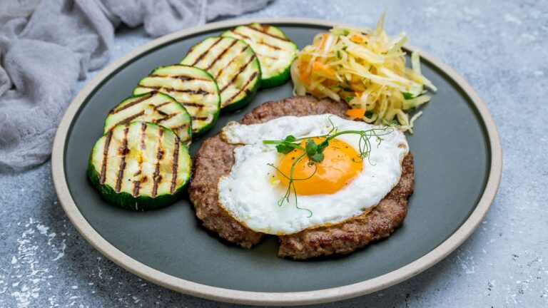 I Served Colombian Steak At Dinner, But Guests Demanded Nuggets And Pizza For Their Kids