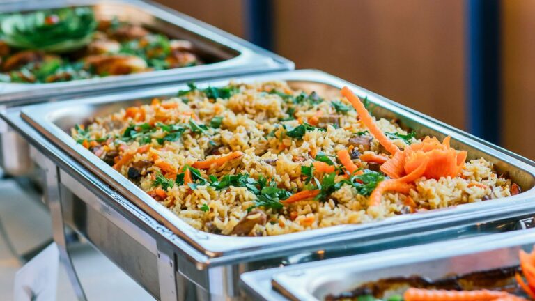 In-Laws Threaten to Pull Wedding Funding After Bride Refused to Change Entire Menu For Groom’s Vegan Sister