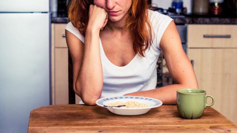 My Mother-In-Law Pressured Me To Eat Her Sunday Dinner Even Though I Felt Sick