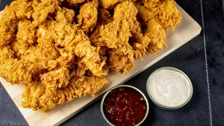 I Ordered Adult Meals for My Kids After My SIL Tried to Force Chicken Tenders on Every Child at the Table