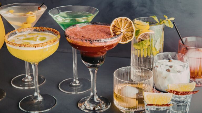 My Sister Ordered the Most Expensive Drinks on Her Birthday, Then I Refused to Pay and Made Her Split the Bill