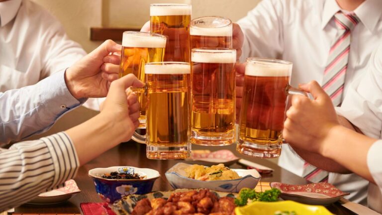 I Refused to Split a Massive Pub Bill After Acting as the Group’s Driver, Then My Husband Fumed and Called Me “Cheap”