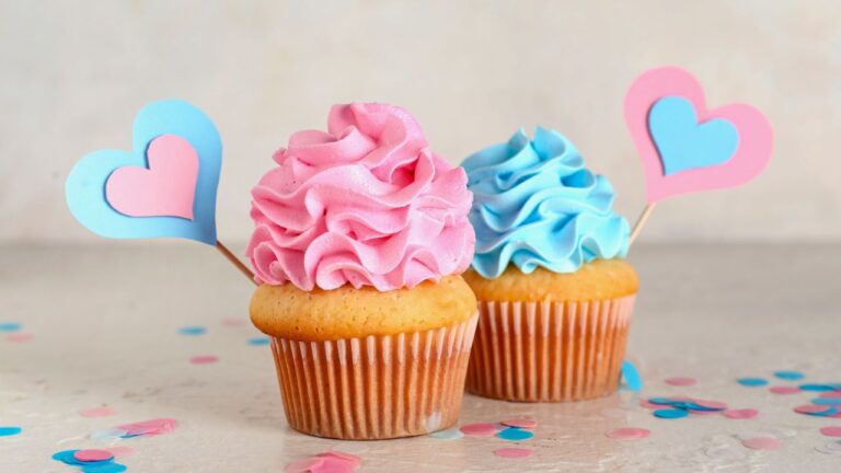 Sister Refused to Give Me the Details for Her Gender Reveal Cake, So I Made It Pitch Grey and Triggered a Bitter Feud